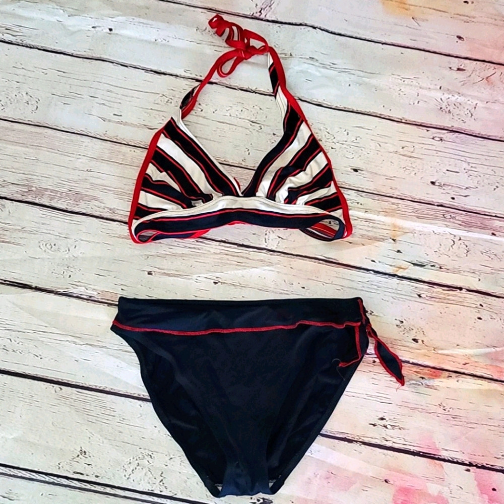 2 PC red white and blue